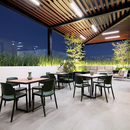 Staybridge Suites - Guadalajara Novena By Ihg Ngoại thất bức ảnh