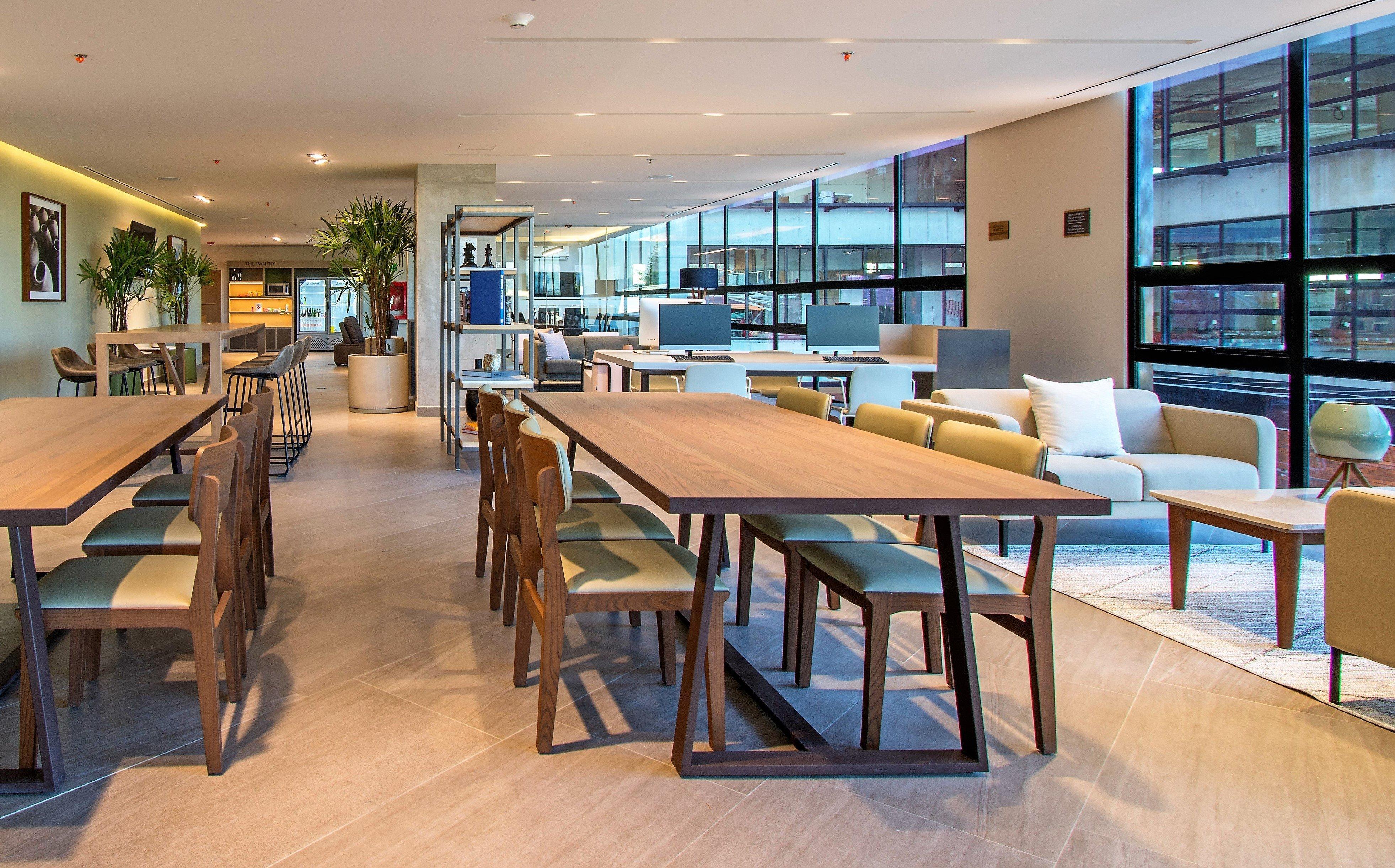 Staybridge Suites - Guadalajara Novena By Ihg Ngoại thất bức ảnh
