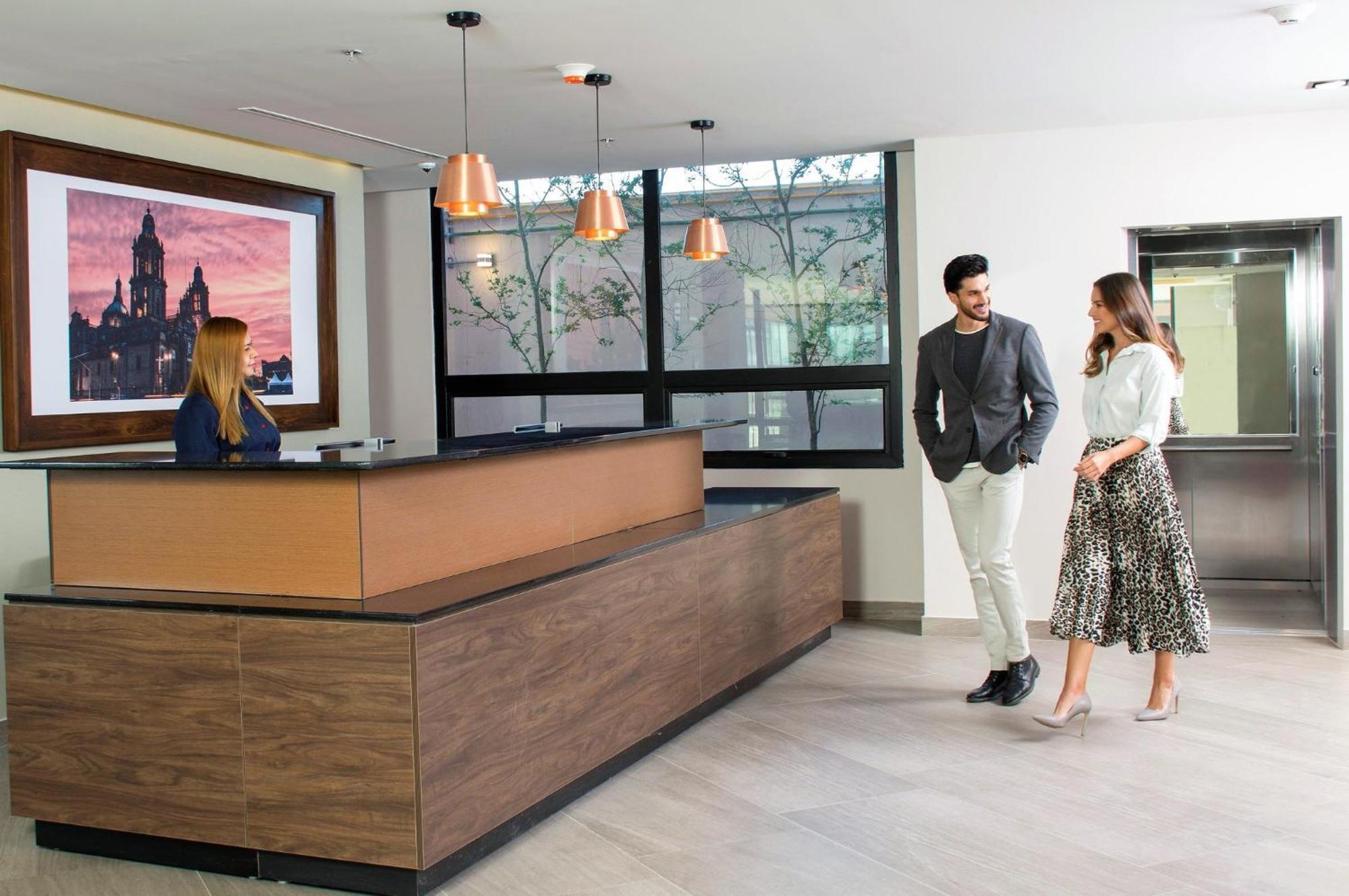 Staybridge Suites - Guadalajara Novena By Ihg Ngoại thất bức ảnh