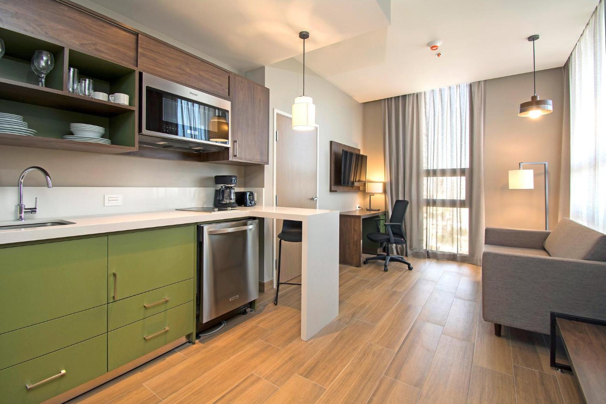 Staybridge Suites - Guadalajara Novena By Ihg Ngoại thất bức ảnh